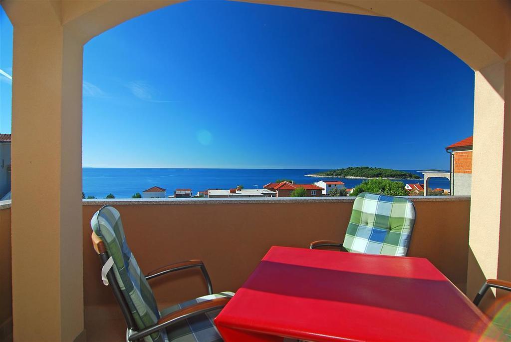 Apartment Matic Рогозниця Екстер'єр фото